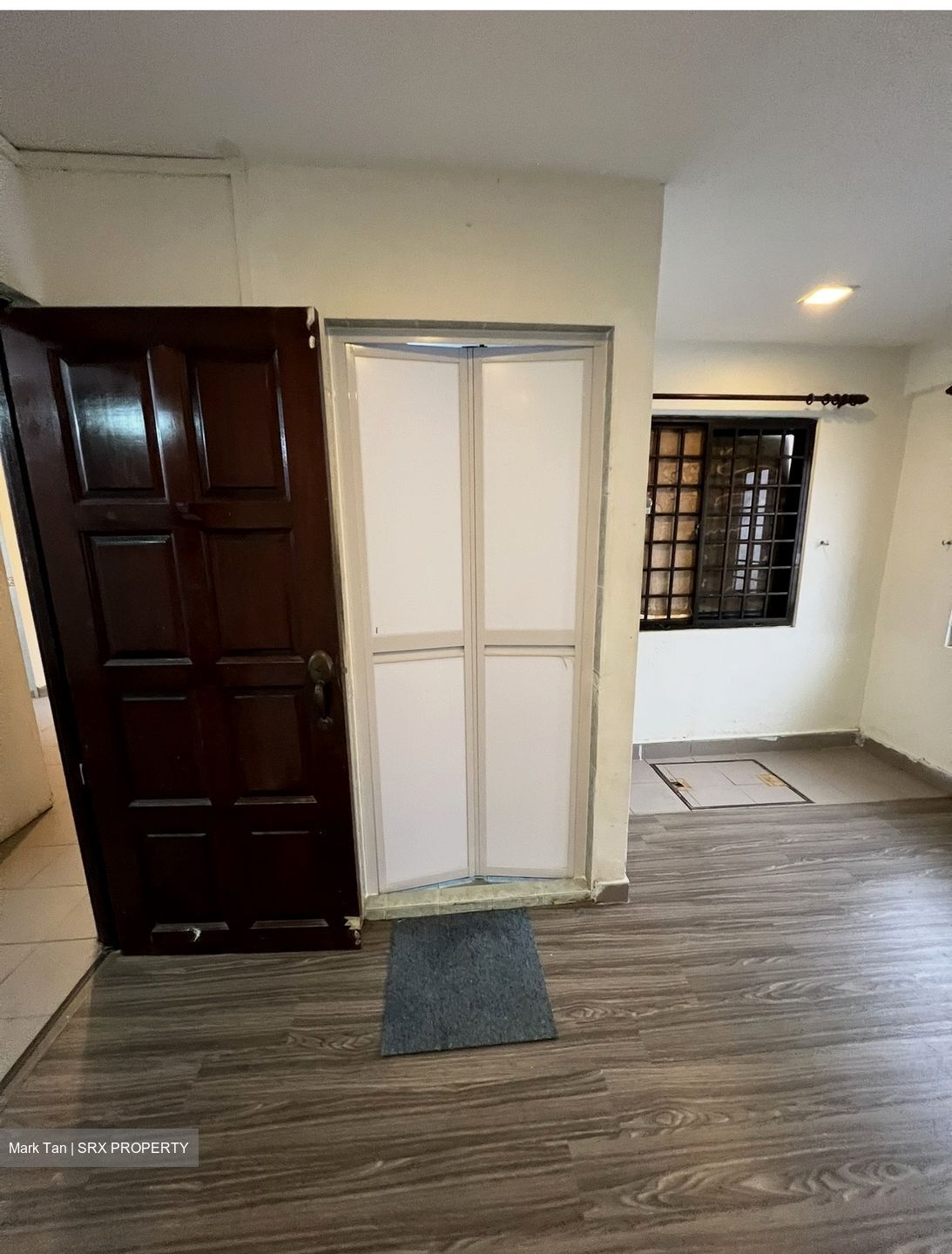 Fuyong Estate (D23), Terrace #562751481